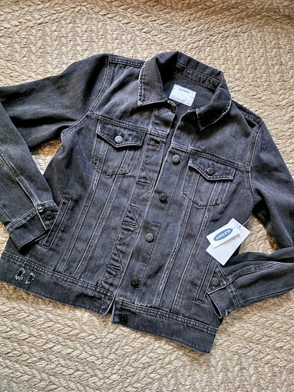 Womans Old Navy Classic Distressed Denim Jacket Black Small